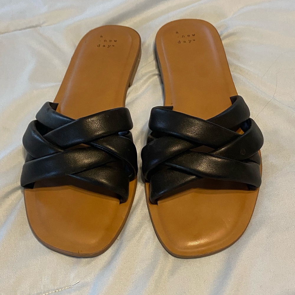 A New Day Black Sandles size 9